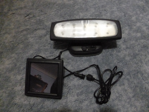Another type of solar shed light