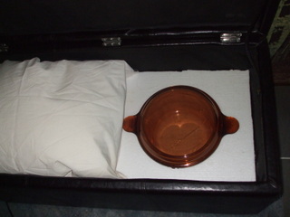 One pot fitted and one pillowcase in place