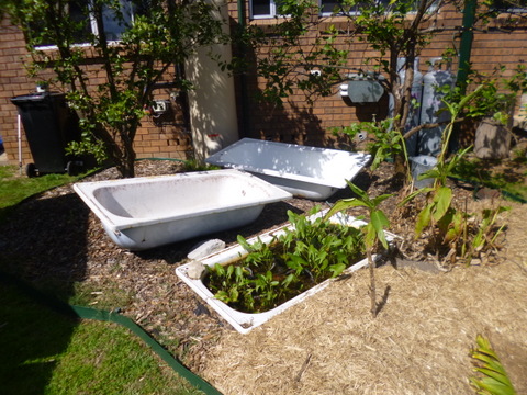 Roughly positioning the tubs