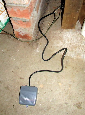 The wiring inbetween