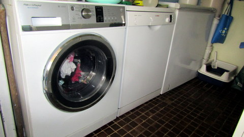 Washing machine, dish washer and freezer, all in a row!