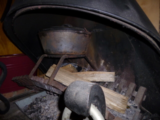 Pot support - supporting a pot!