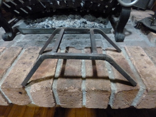 Pot support from the side